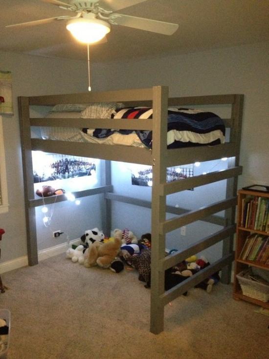 Builders Showcase: Low Loft Bunk Twin with Vertical Ladder 